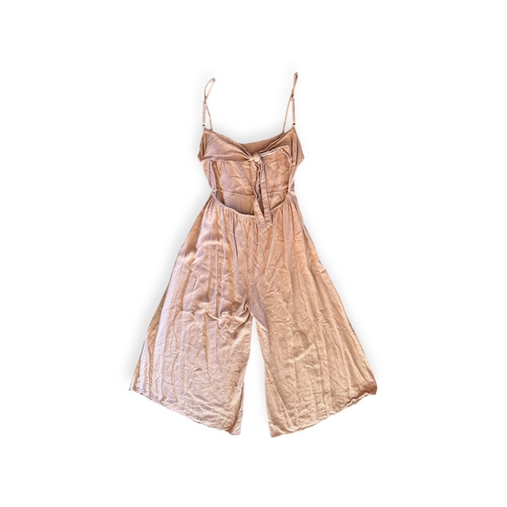Silky Mauve Wide-Leg Jumpsuit with Spaghetti Straps - Picture 3 of 7